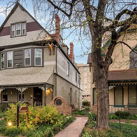 Queen Anne Bed And Breakfast-2
